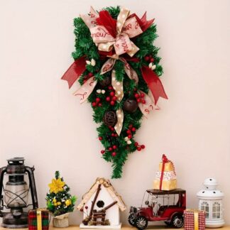 Peppermint Welcome – Candy Cane Teardrop Wreath — TopChopping Christmas collection